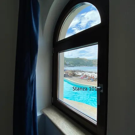 Il Gabbiano 3* パリヌロ