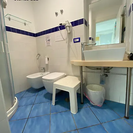 Il Gabbiano ホテル パリヌロ