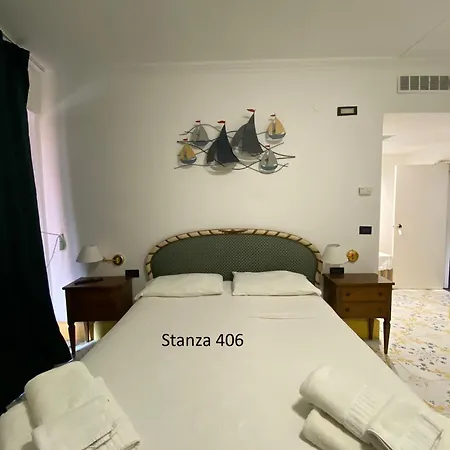 Il Gabbiano 3* Palinuro
