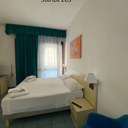 Il Gabbiano 3*